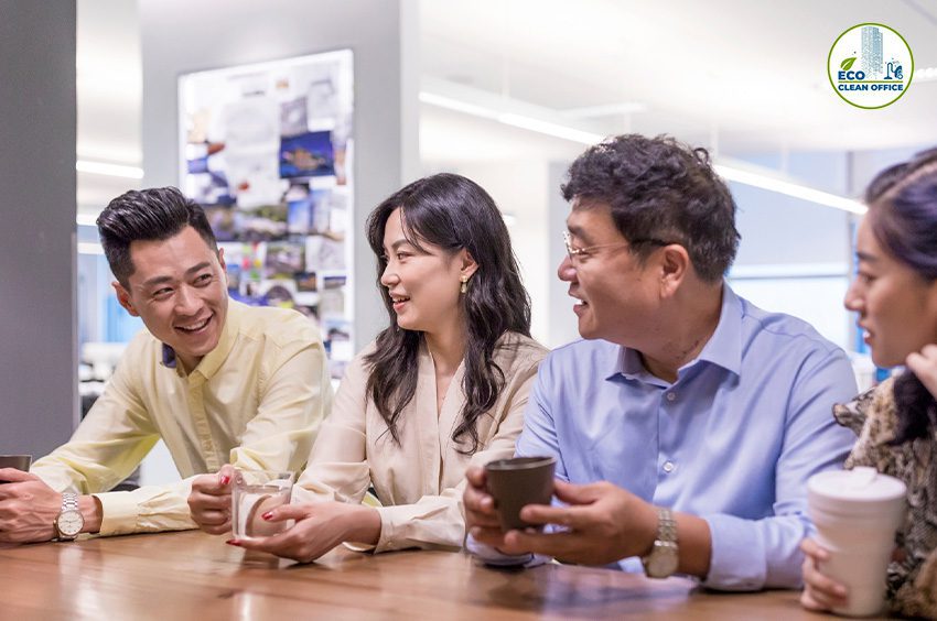 Creates a healthier work environment-office cleaning singapore