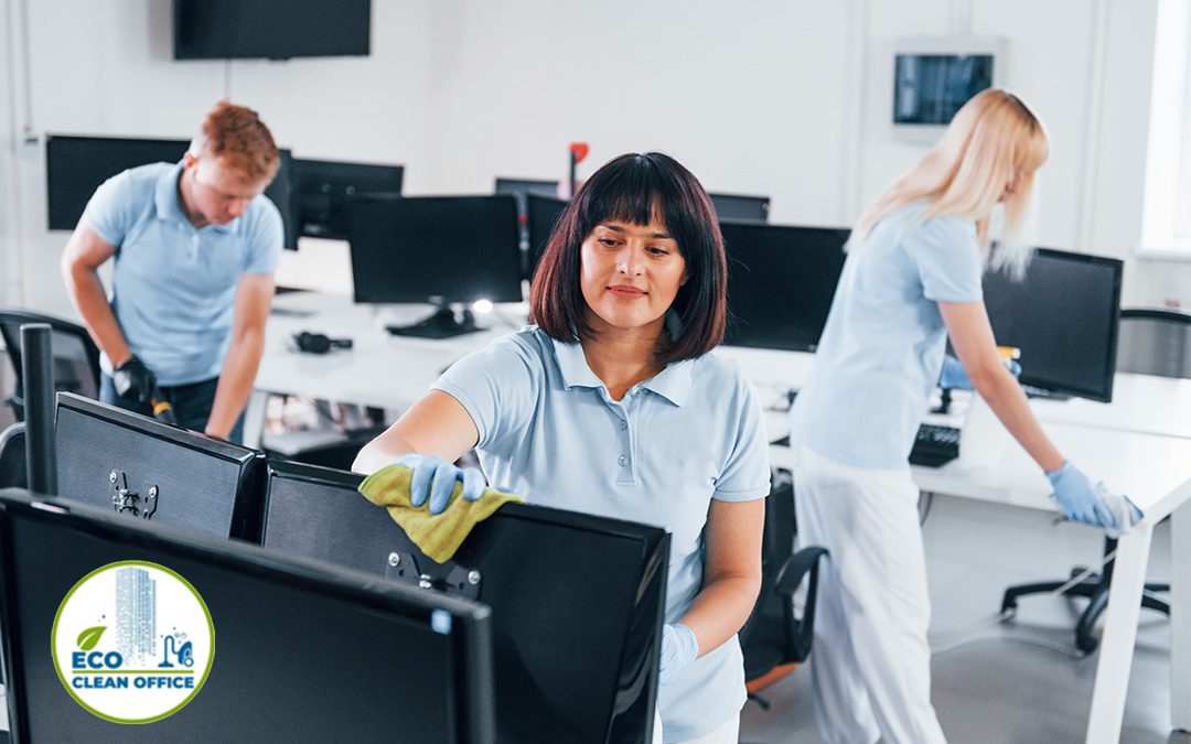 Office Cleaning : DIY vs. Professional Pros & Cons